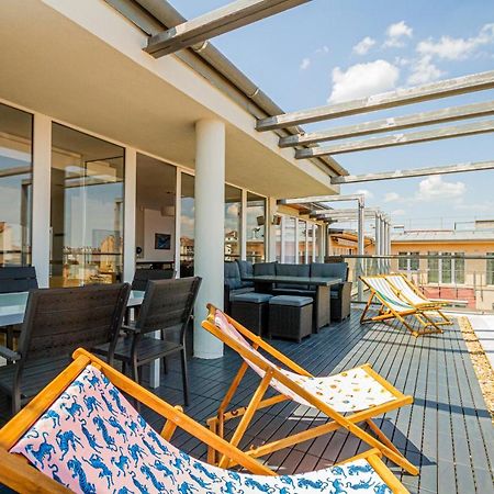 Luxury Apartment With Balcony In Downtown Boedapest Buitenkant foto