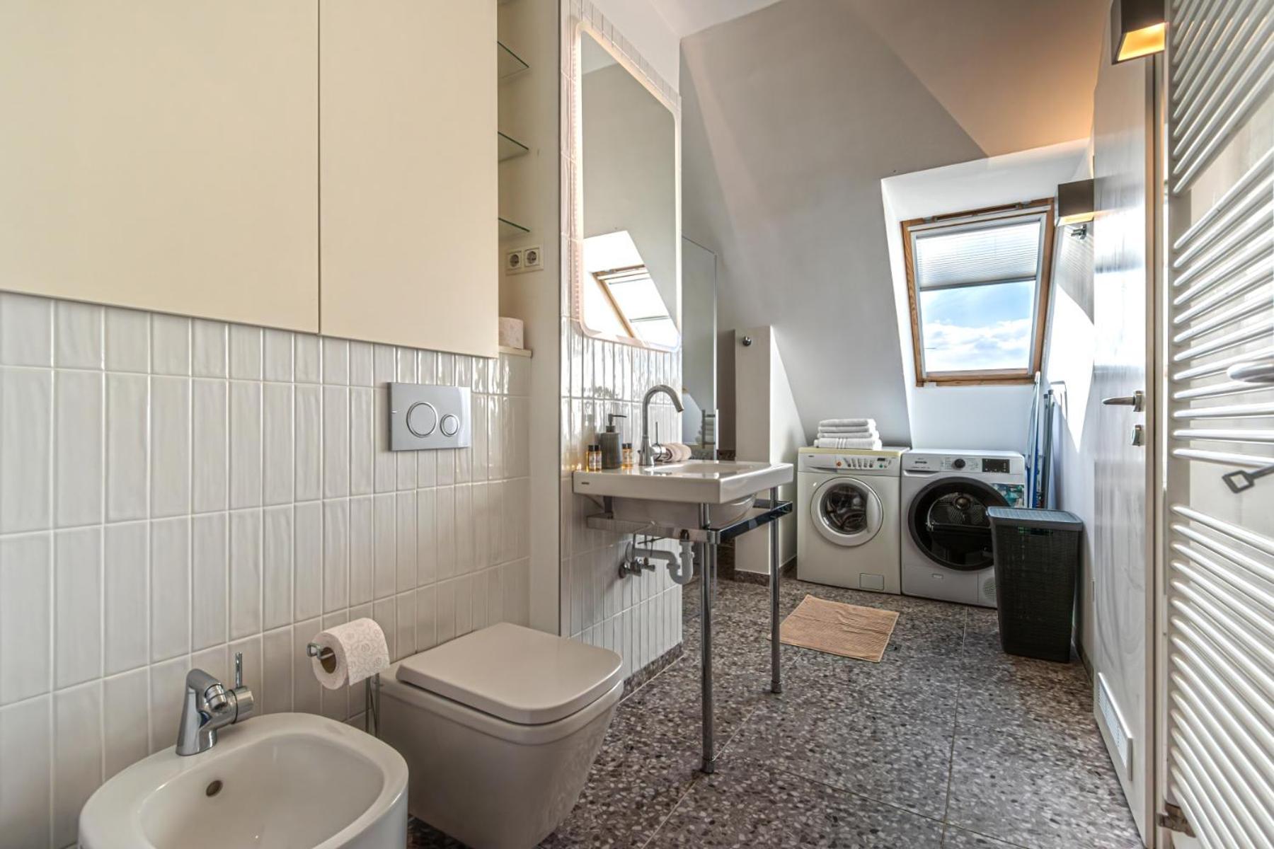 Luxury Apartment With Balcony In Downtown Boedapest Buitenkant foto